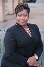 Ms. Shemekia Bailey, Principal